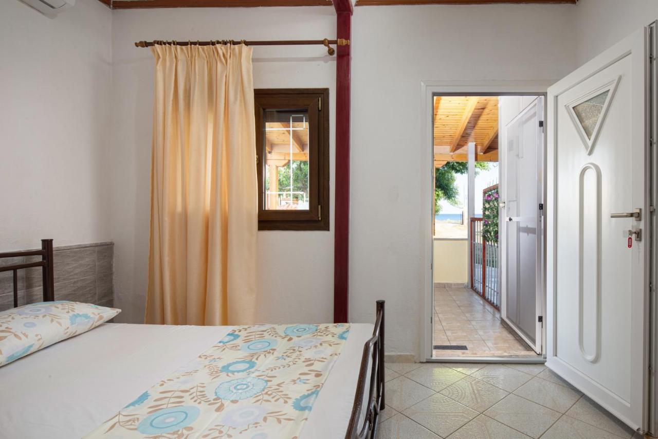Agatha House Aparthotel Valtí Esterno foto